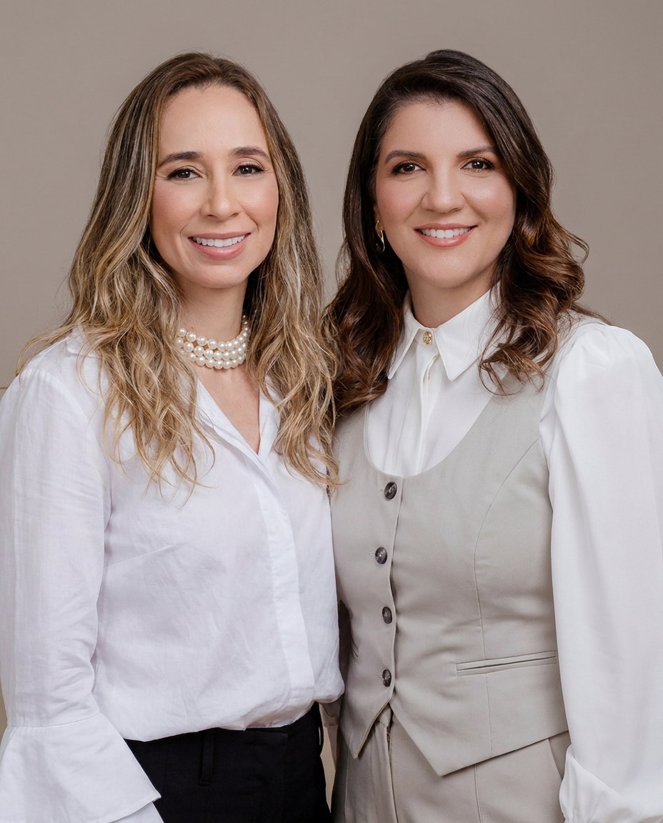 Dra. Cristiane Alfenas e Dra. Bruna Mota